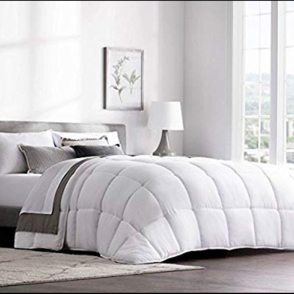White Down Alternative California King Comforter
